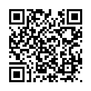 这个家伙刚好就看到了躲在一侧的自己二维码生成