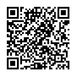 这个小坑已经成功地让连续的符文上起了一丝丝裂纹……二维码生成