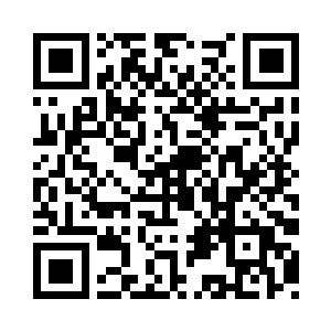 这个年轻人……他说他……竟然是高阶二维码生成