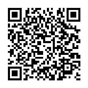 这个护士在病人刚来时曾浅笑吟吟的和他们打招呼二维码生成