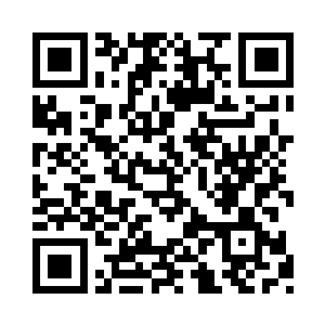 这个时侯才打马靠近了同样板着一张脸的萧言二维码生成