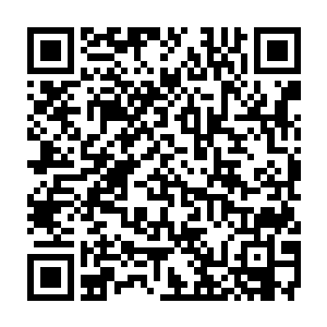 这个时候两位夫人来找她又是为了徐清锋的事到底是什么自然是不言而喻了二维码生成