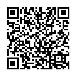 这个时候他已经忘记了罗克・儒尼奥尔转告的来自主教练的叮嘱二维码生成