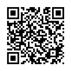 这个时候崔主管整张面孔通红一片二维码生成