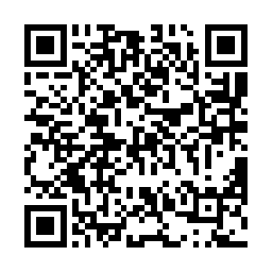 这个时候都不敢相信张铁就那么突然出现在两个人面前二维码生成