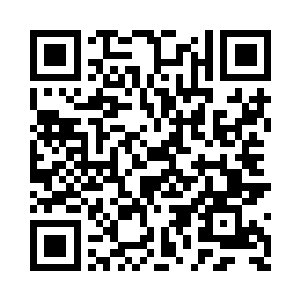 这个时候门外又走进来一个吊着绷带的汉子二维码生成