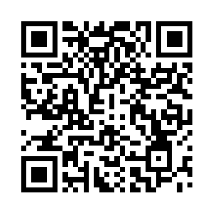 这个漂亮得让人嫉妒的女警察就傍上了大款二维码生成