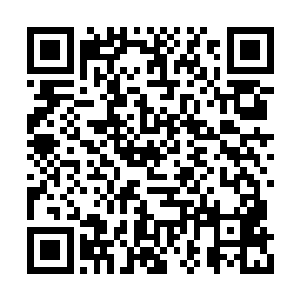 这个男人……帅气逼人都已经不足以来形容他了二维码生成