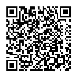 这个男人这公鸭嗓子对于有些声控的她来说听他说话简直就是一种刑罚二维码生成