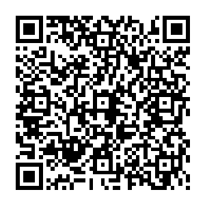 这个老谋深算的老狐狸很快就看出了这名在夏季赛上横空出世的新人选手弱点所在二维码生成