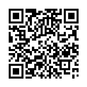 这个英俊的美男子就是令人闻之色变的龙煞二维码生成