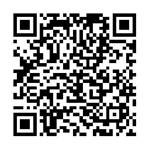 这个逃生门可以让我们瞬间从一个空间逃到另外一个空间二维码生成