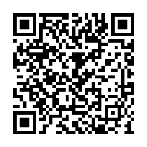 这么清楚的孩子哭声让准备离开的村民脚步一顿二维码生成
