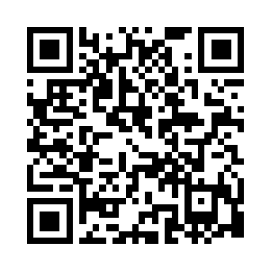 这些人都凑上前去挨个的和鱼合起了影来二维码生成