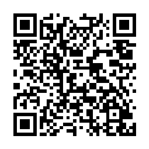 这些正派人士便以为令狐冲与淫贼田伯光同流合污二维码生成