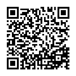这些灵魂和一团旋转的气团一样在他的身体内部聚集了起来二维码生成