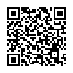 这些警察都被秦方的管家挡在了外面的二维码生成