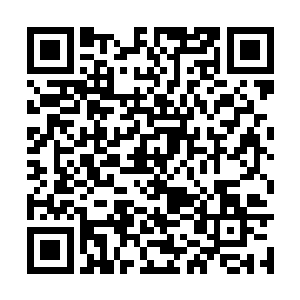 这人一见自己旧日相识的兄弟被夹在一伙官军之中二维码生成