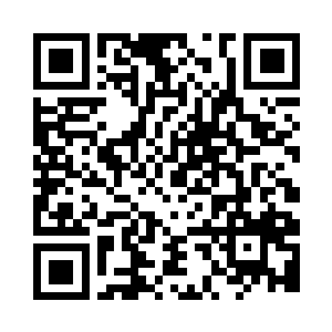 这会他正用电脑查看着上月的财务报告二维码生成