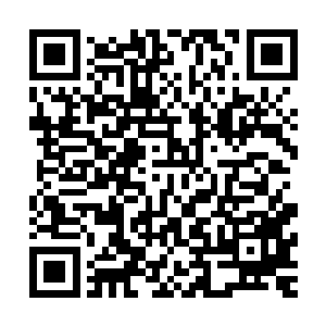 这会儿她倒还在一心关着自己的儿子被人推开的这种小事上面二维码生成