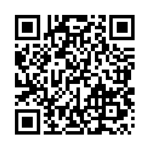 这位老奸巨猾的祖父正在十分认真地听着二维码生成