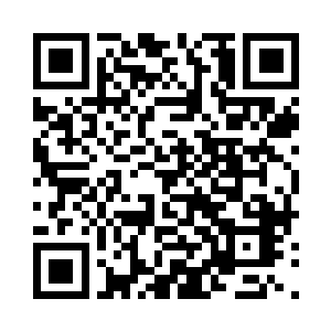 这位陈大师身上流露着些许不同常人的气质二维码生成