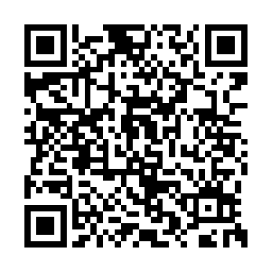 这先天灵宝九阳环凝聚的封印之力自然困不住他二维码生成