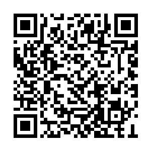 这十八人将注意力集中在最上方的那尊座椅之时二维码生成