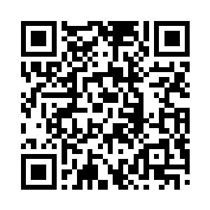 这家伙正在办公室里给杨老三打求救电话二维码生成