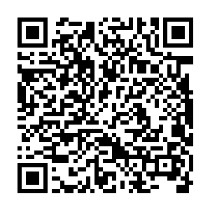 这小白眼狼以前总说我年纪大了没她皮肤白没她皮肤嫩――这下子遭报应了吧二维码生成