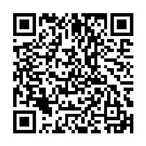 这就好比你把一只已经打造好的铜盆又放进火里融化二维码生成