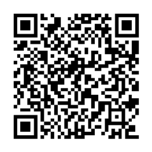 这年轻的小鬼子还以为秦方跟近藤良田是朋友呢二维码生成