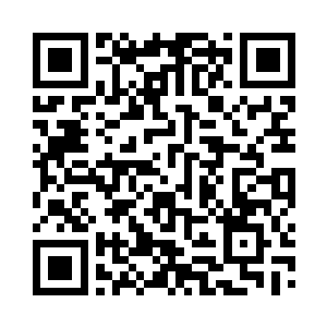 这座钢铁战堡是双龙城中最高级的豪华酒店二维码生成