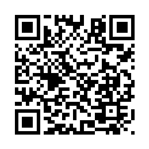 这张猎弓原本就是粗制滥造的玩具二维码生成