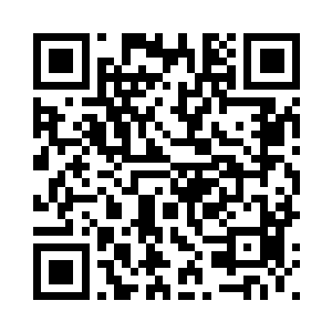 这才一个瞬间移动来到了小山坡上二维码生成