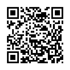 这才慢条斯理的接过了孙子轩手中的玻璃杯二维码生成