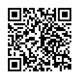 这才找了身宽松的休闲裤和迷彩t恤进了沐浴间二维码生成