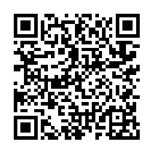 这才能拿着两万的月薪外加战斗津贴也就是奖金二维码生成