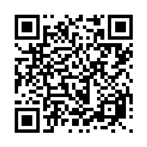 这时候小霸王在思考一个很有深度的问题二维码生成