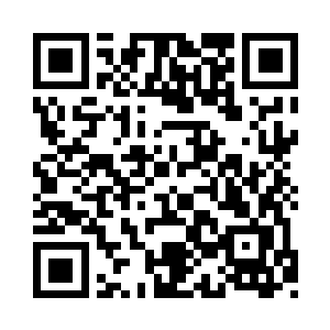 这时坐在十多台电脑前的警员忙得满头大汗二维码生成