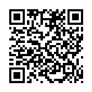 这是他们小时候就很喜欢做的相互鼓励的动作二维码生成