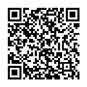 这是他断手出族后第一次在商贾云集的公开场合露面二维码生成