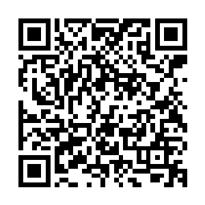 这柄剑居然缓缓的从石缝中脱离了……它居然被秦方给拔出来了二维码生成