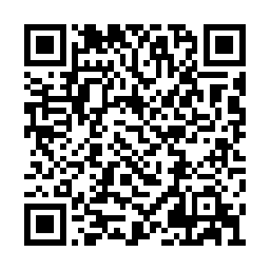 这样的移动度……莫非云自问便已经是望尘莫及二维码生成