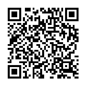 这样的表情无疑是让刚才还无比肯定的耿家成又慌张起来二维码生成