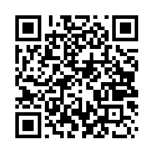 这种旗帜是用纸扎店里面的白纸扎起来的二维码生成