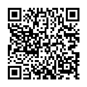 这种来自灵魂的深切情感让克里斯蒂安的内心不由沉甸甸的二维码生成