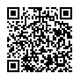 这种窒息感还伴随着他赤|裸袒露于她面前的那种尴尬与窘然二维码生成