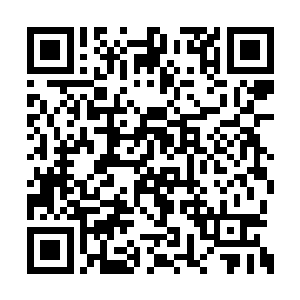 这种通过聊天就能自己把自己聊得嗨起来的女人二维码生成