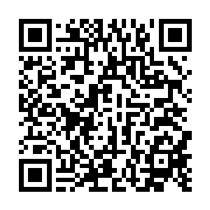 这等强大的手段自然让周遭天地发生了天翻地覆的变化二维码生成